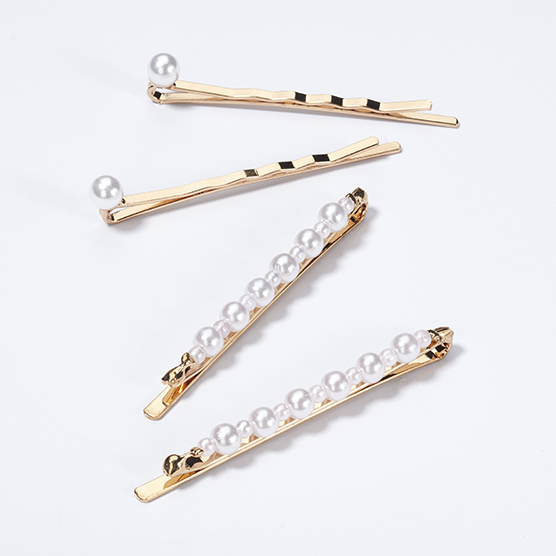 Real Style® Assorted Sizes Pearl Bobby Pins 4pk image number 3.0