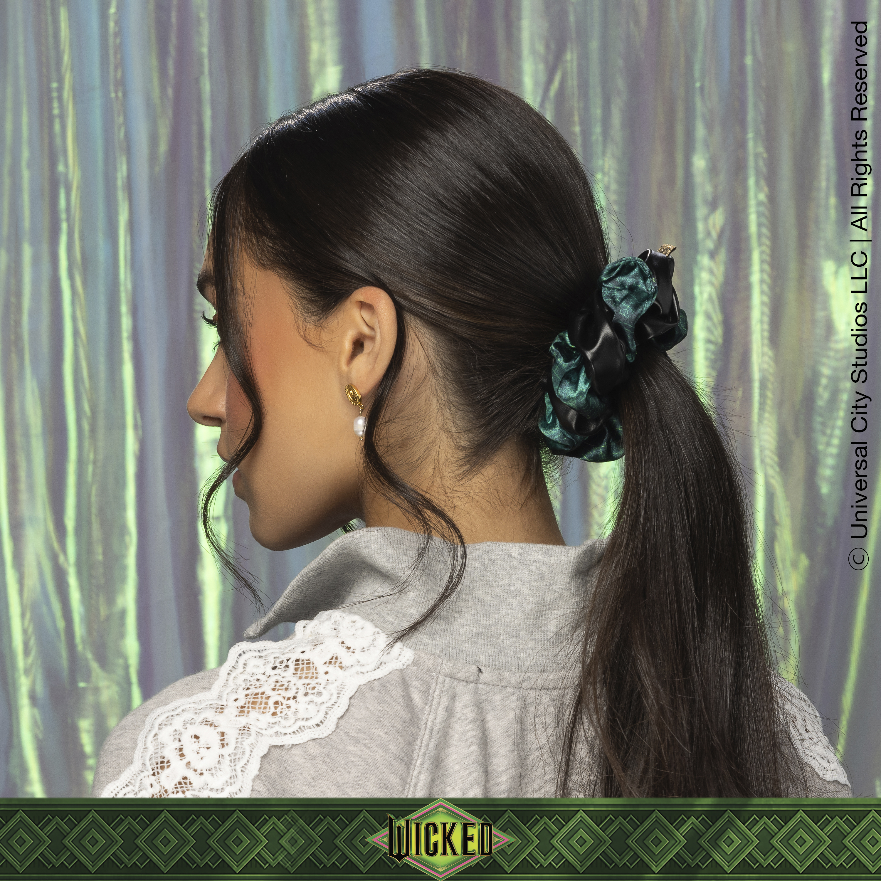 Wicked Bow Headband and Scrunchie Gift Set 2pk image number 3.0